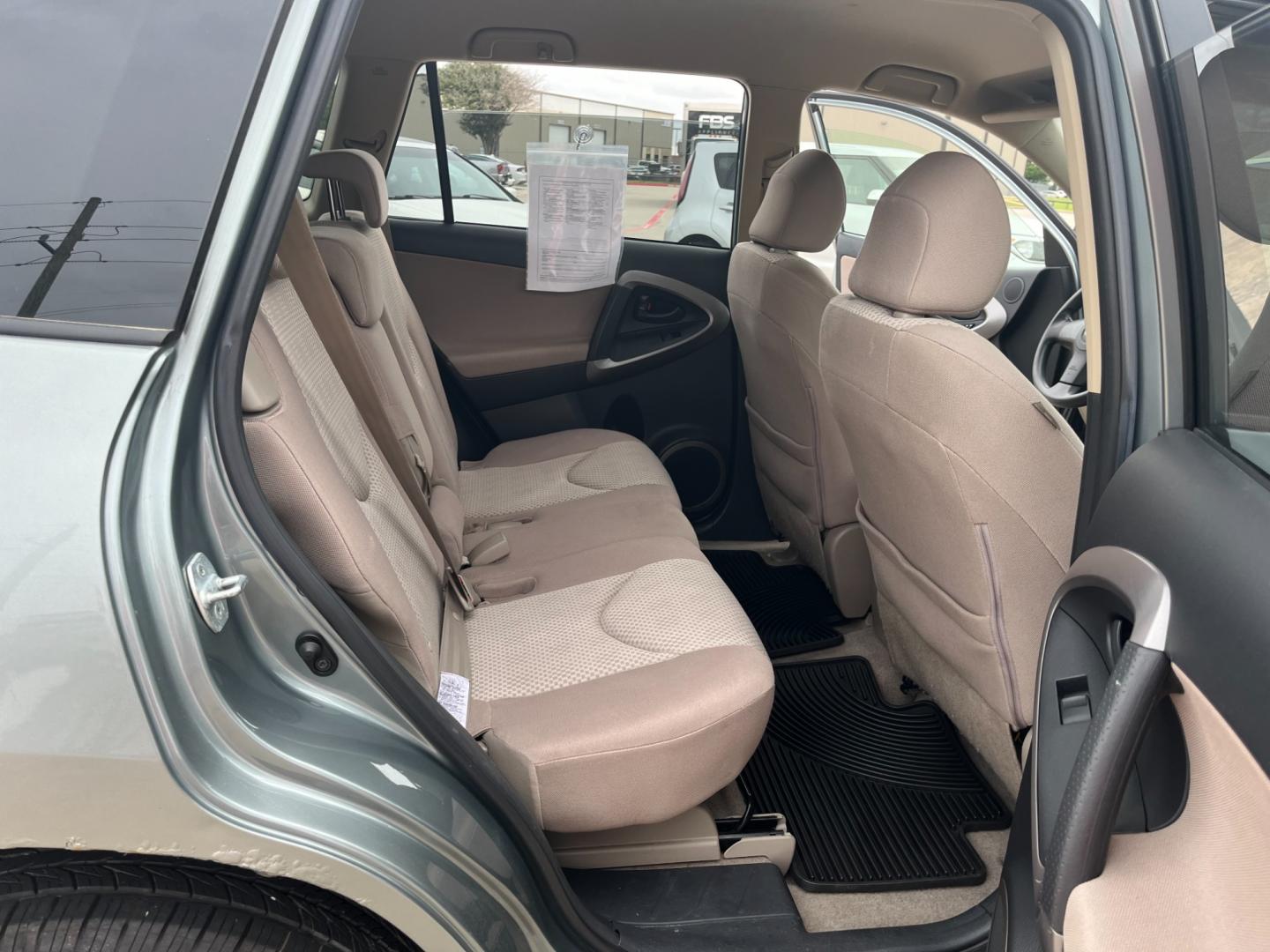 2008 green /TAN Toyota RAV4 Base I4 4WD (JTMBD33V685) with an 2.4L L4 DOHC 16V engine, 4-Speed Automatic transmission, located at 14700 Tomball Parkway 249, Houston, TX, 77086, (281) 444-2200, 29.928619, -95.504074 - Photo#12